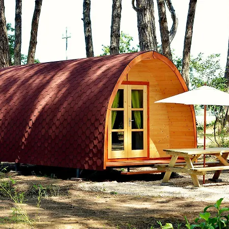 캠프장 Isola Village *